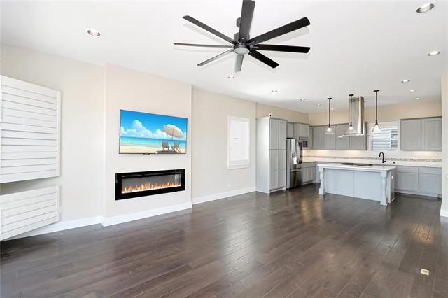 Building Photo - 2601 La Altura Ln