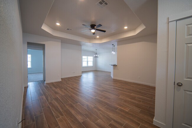 Building Photo - 1414 Sideoats Ln