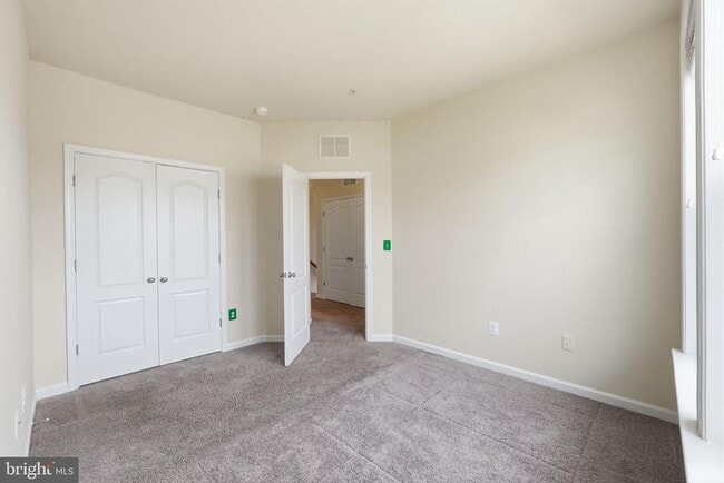 Building Photo - 4827 Forest Pines Dr
