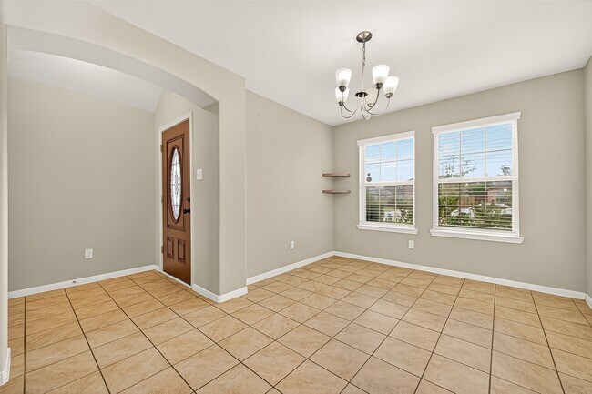 Building Photo - 7219 Victorville Dr