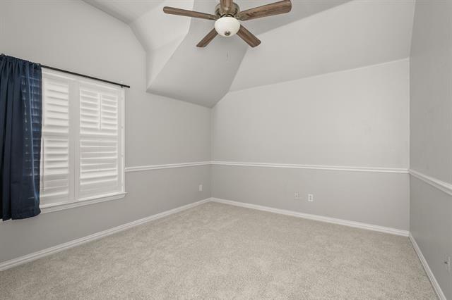 Building Photo - 3680 Roosevelt Dr