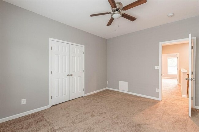 Building Photo - 3362 Colville Ave