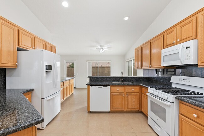 Building Photo - 81157 La Reina Cir