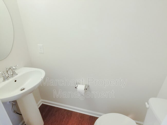 Building Photo - 300 Corday Ln