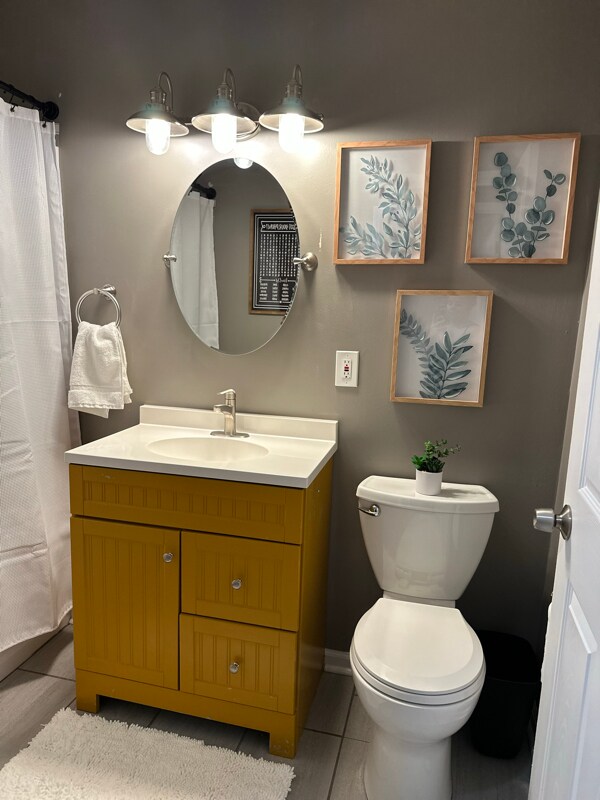 Building Photo - 2500 Emil Ave