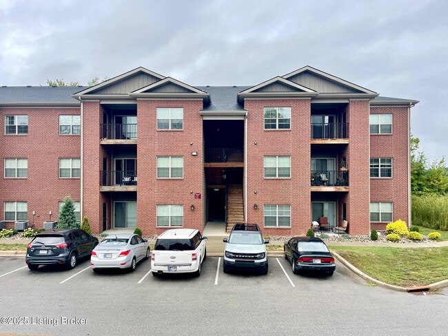 Primary Photo - 8500 Westmont Dr