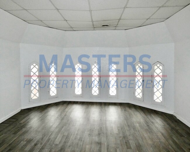 Building Photo - 322 Euclid Ave