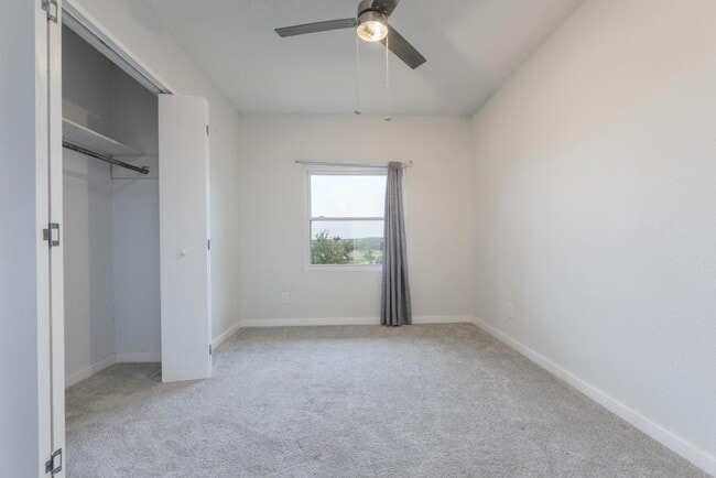 Building Photo - 188 Hill Of Contentment