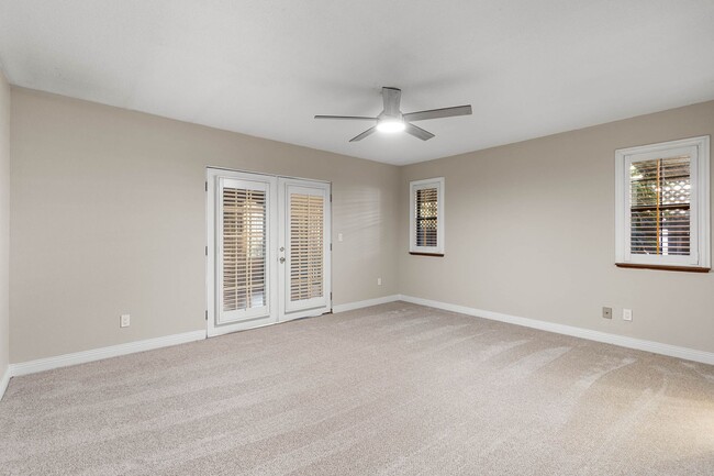 Building Photo - New Rental!