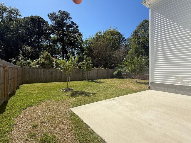 Building Photo - Like New Norfolk Single Family Home