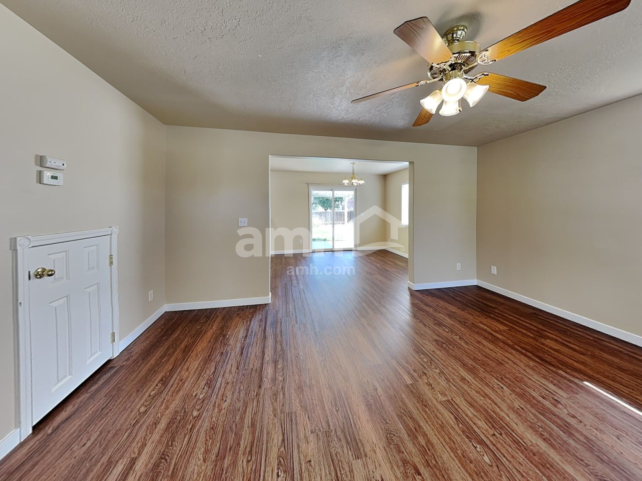 Building Photo - 584 N Nebula Ave