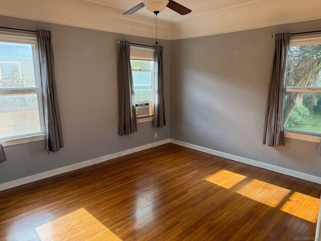 Building Photo - 2217 Harriman Ln