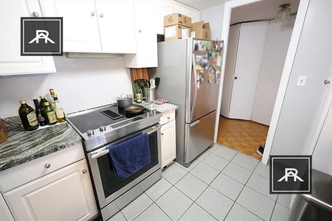 Primary Photo - 1 bedroom in Brookline MA 02446