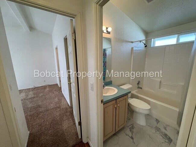 Building Photo - 1129 Gambrel Dr
