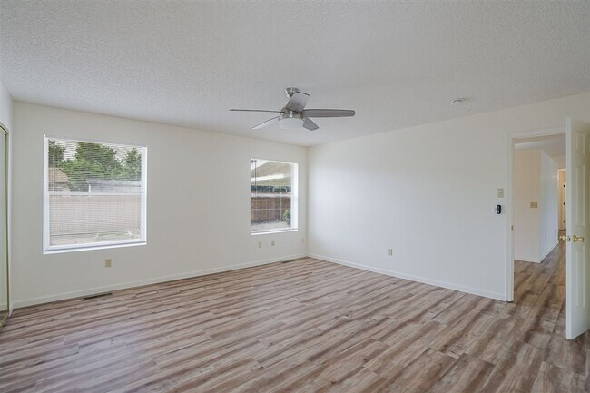 Building Photo - 11045 E Turquoise Cir