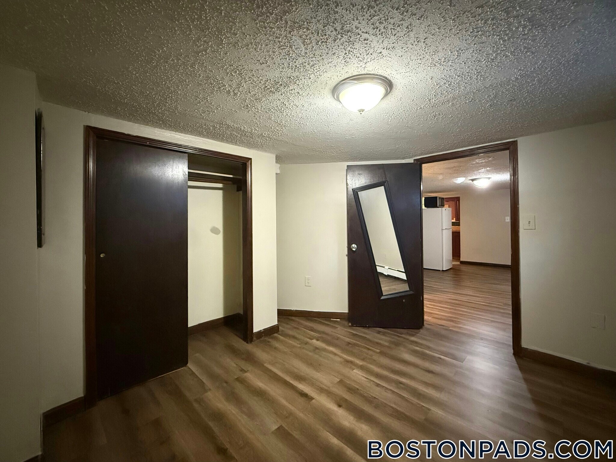 Building Photo - 31 Seattle St