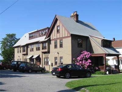 Primary Photo - Magnus Manor