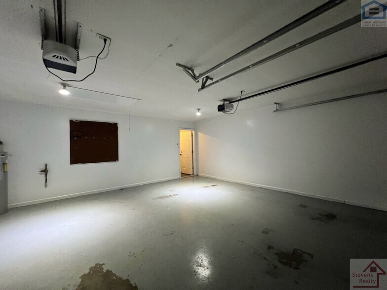 Building Photo - 3911 Allgood Ct