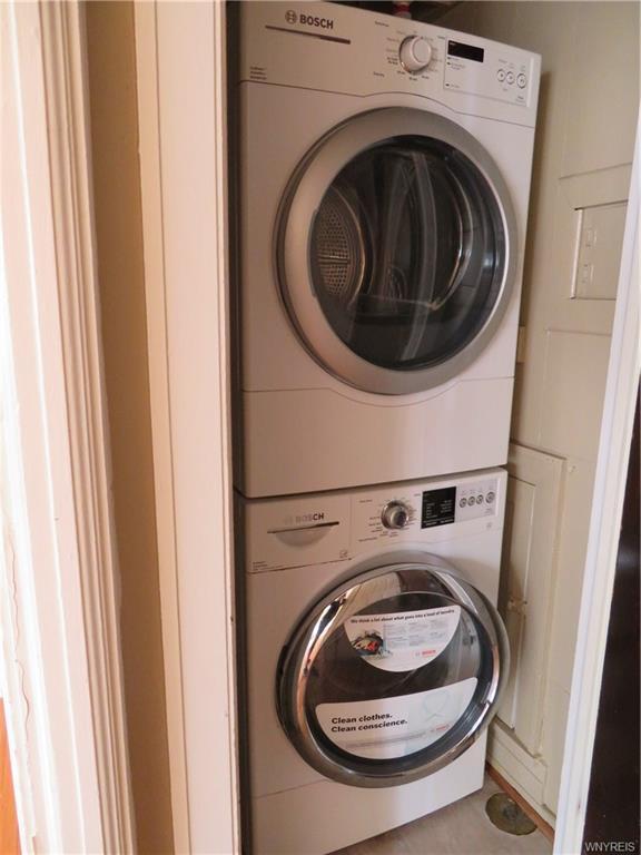 Building Photo - 125 Elmwood Ave