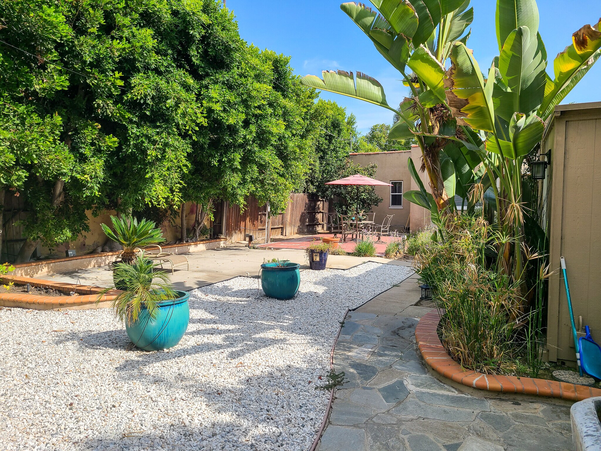 Building Photo - 11301 Blix St