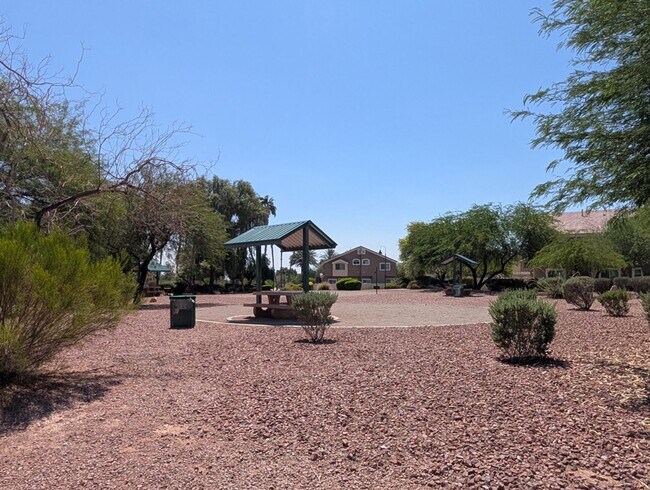 Building Photo - 2-STORY TOWNHOUSE FOR RENT IN ALIANTE NORT...