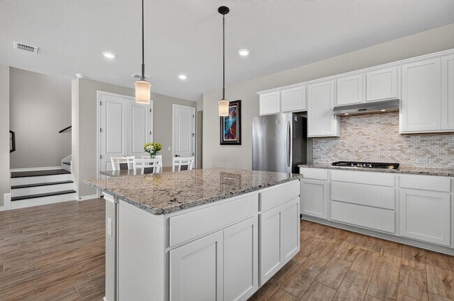 Building Photo - 105 Harborside Dr