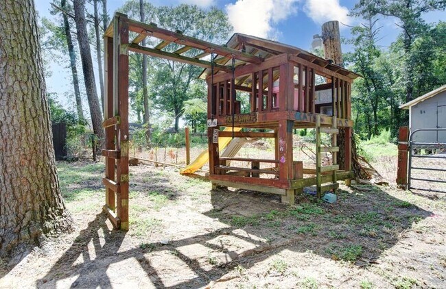 Building Photo - 11787 Stonehedge Dr