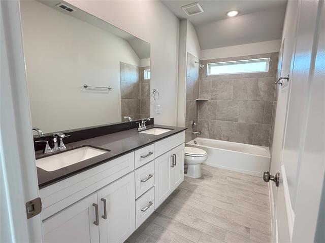Building Photo - 1308 Middlebrooks Dr