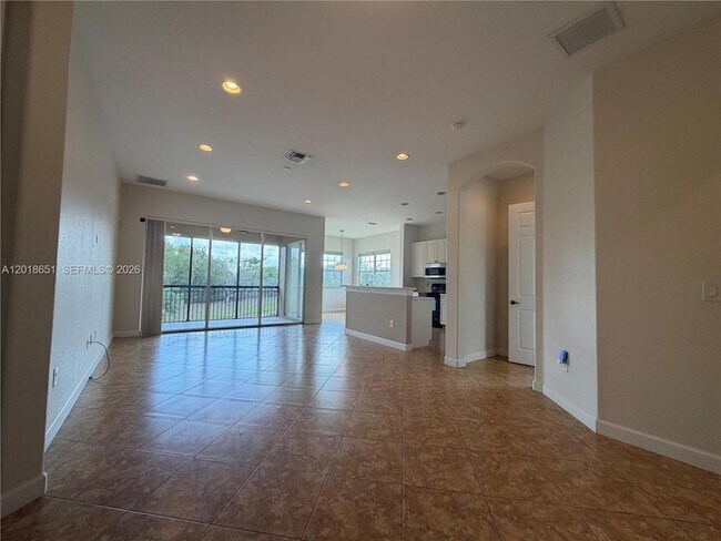 Building Photo - 8344 NW 127th Ln