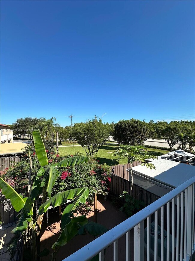 Building Photo - 13713 SW 171st Ln