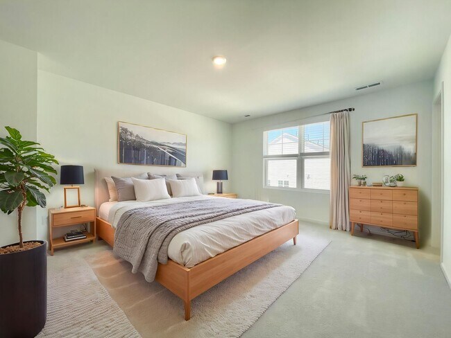 Building Photo - Brand New 3 Story 4 bedroom, 3.5 bathroom ...