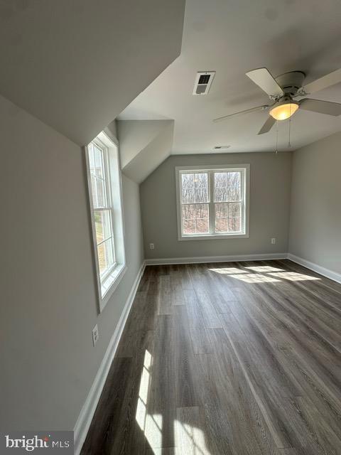 Building Photo - 1260 Elm St