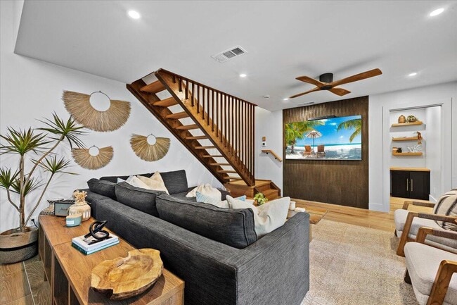 Building Photo - 1605 US-1