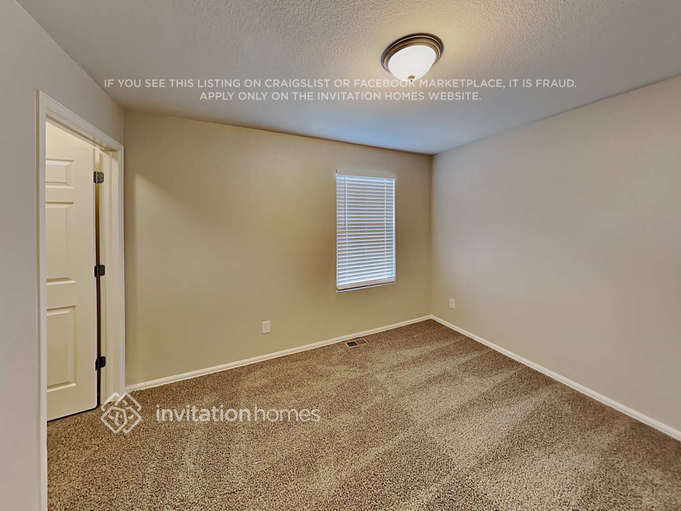 Building Photo - 1733 Jade Ave