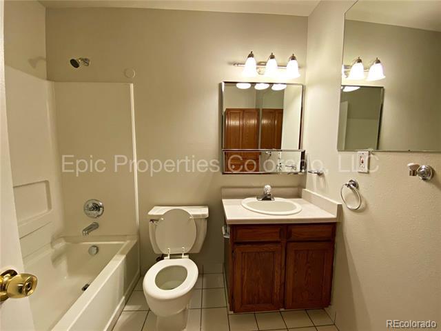Building Photo - 15917 E Kepner Dr