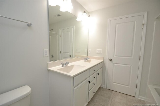 Building Photo - 1169 Little Gem Ln