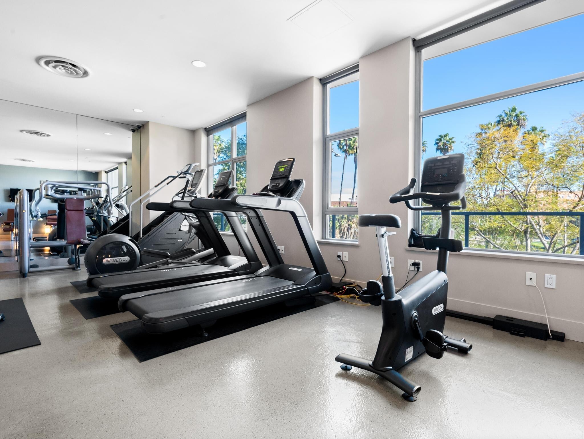 Building Photo - 1441 9th Ave