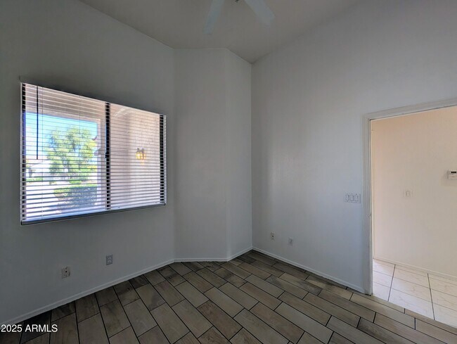 Building Photo - 3028 N 109th Ave
