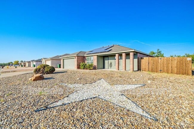 Building Photo - 1229 Elmo Ln