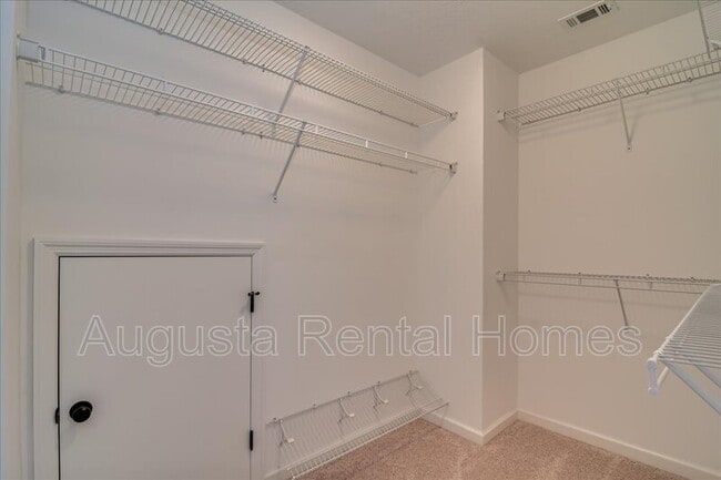 Building Photo - 3028 Ashley Lp