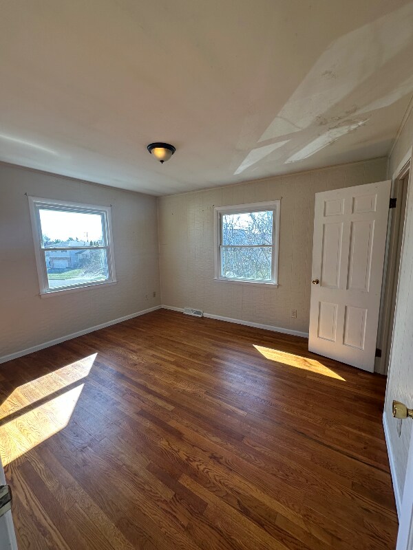 Building Photo - 6902 Ardelle Dr