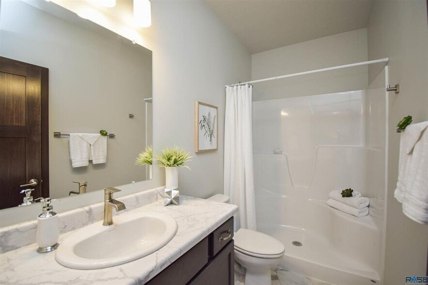 Building Photo - 7303 E 45th St