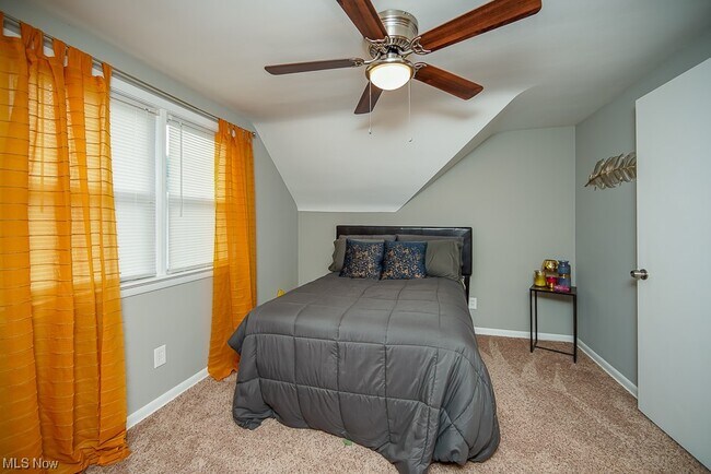 Building Photo - 6514 Bonroi Dr