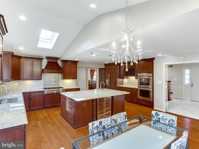 Building Photo - 7705 Huntmaster Ln