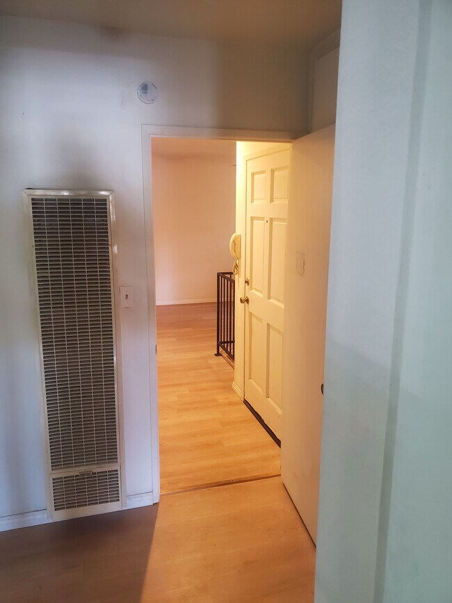 upstairs hallway - 5834 Bowcroft St