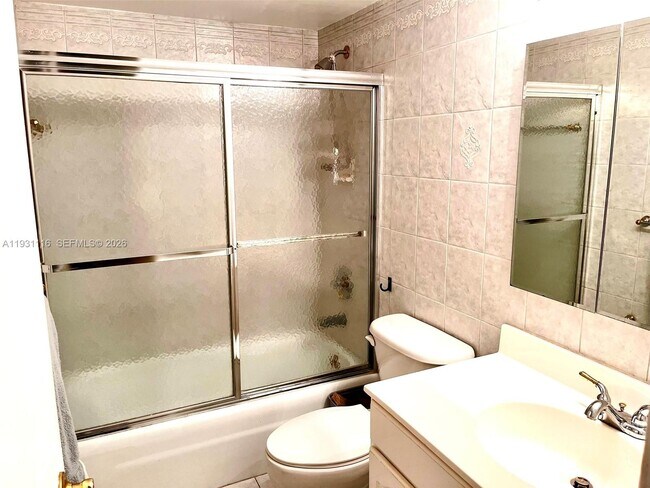 Building Photo - 3180 S Ocean Dr