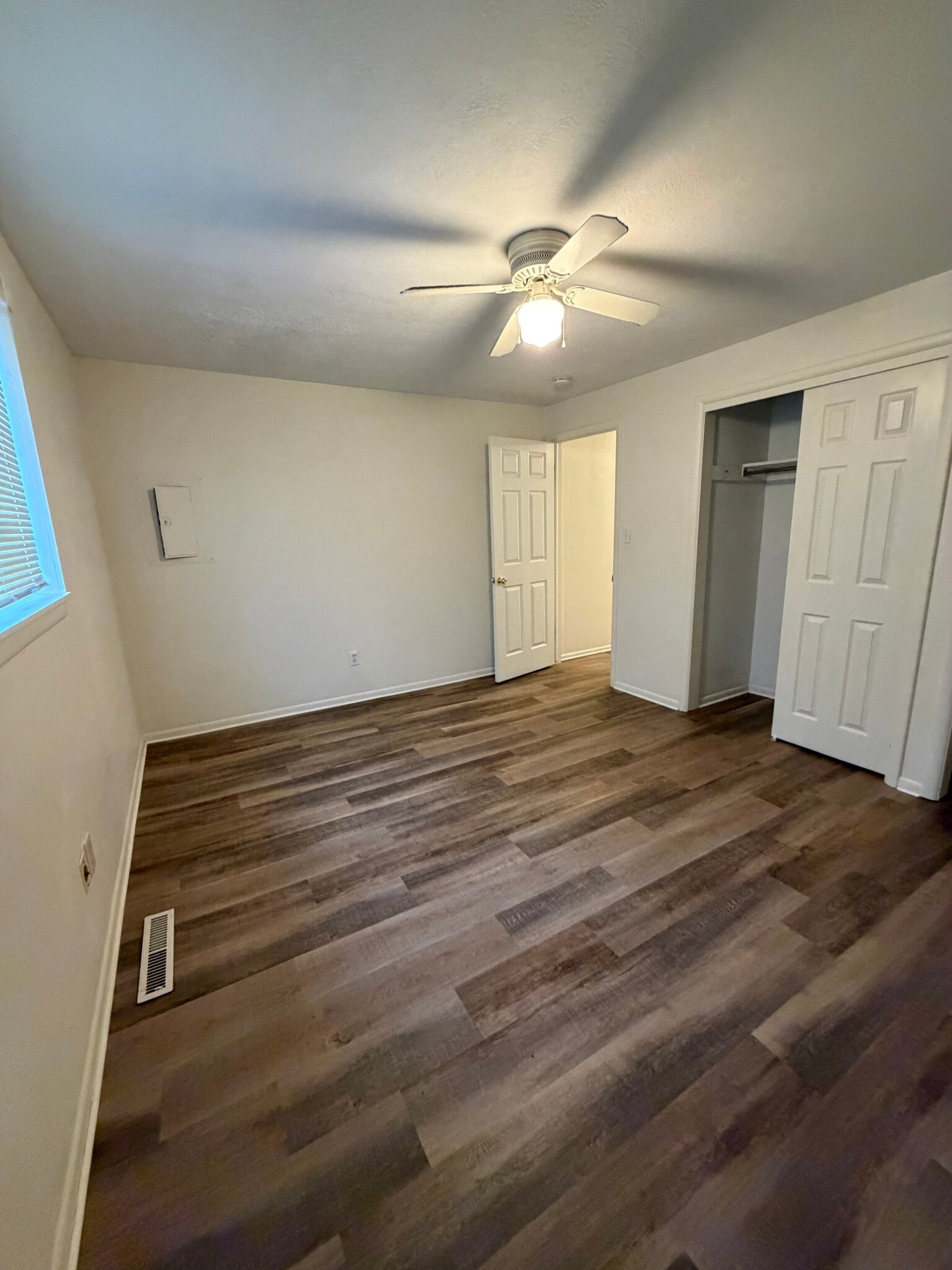 Building Photo - 181 Chase St