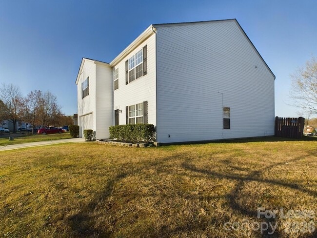 Building Photo - 12621 Dervish Ln