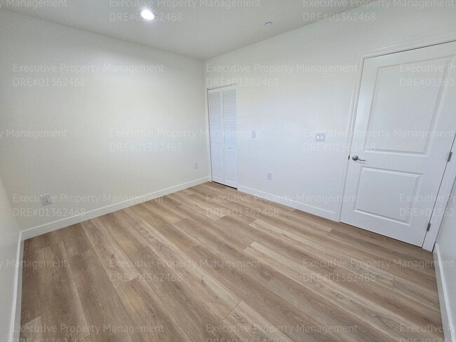Building Photo - Newly constructed upstairs 2 bedrooms and ...