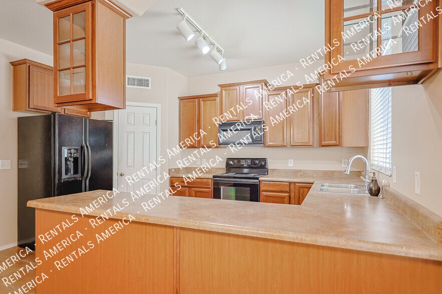 Building Photo - 35101 N 30th Ln